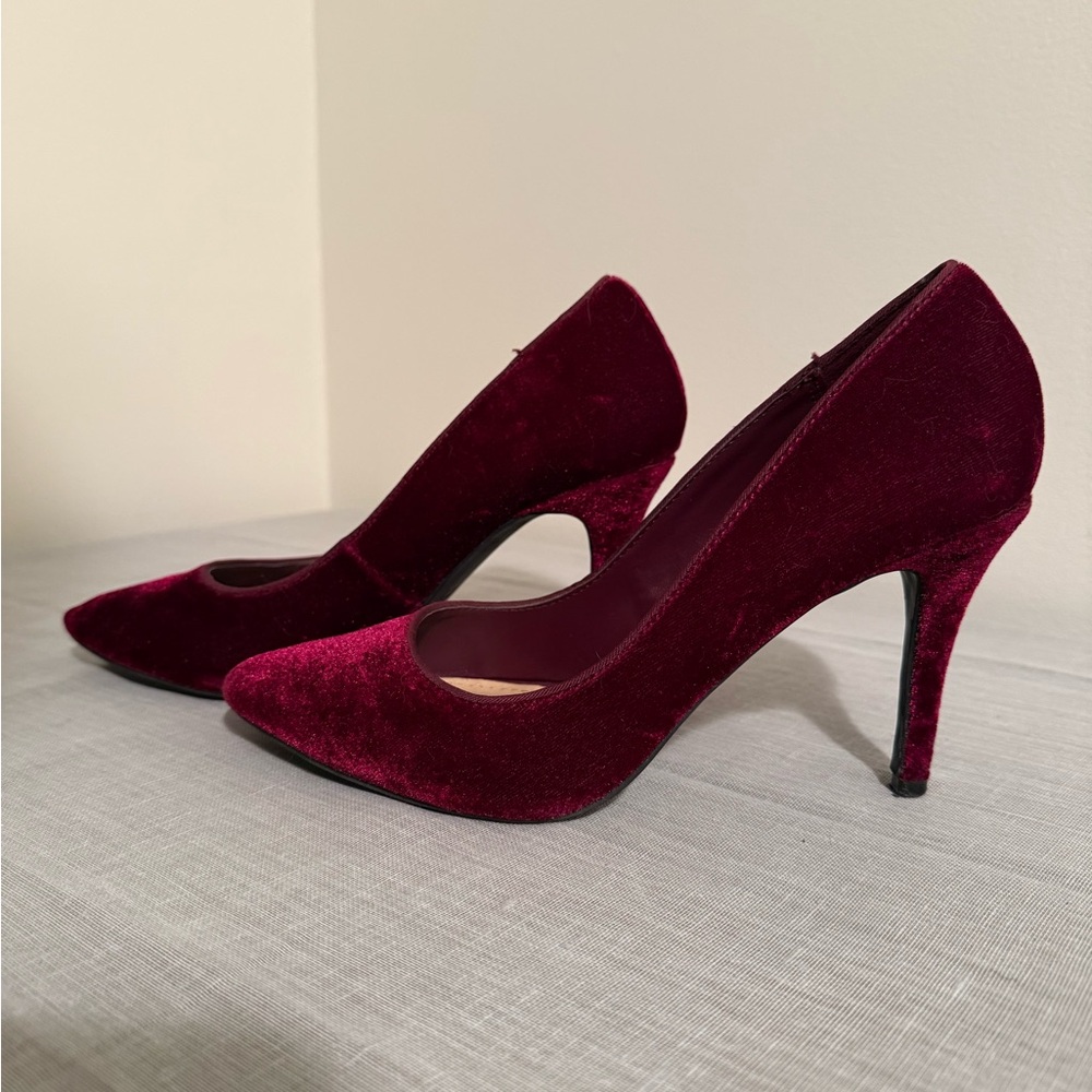Apt. 9 Maroon Velvet Heels